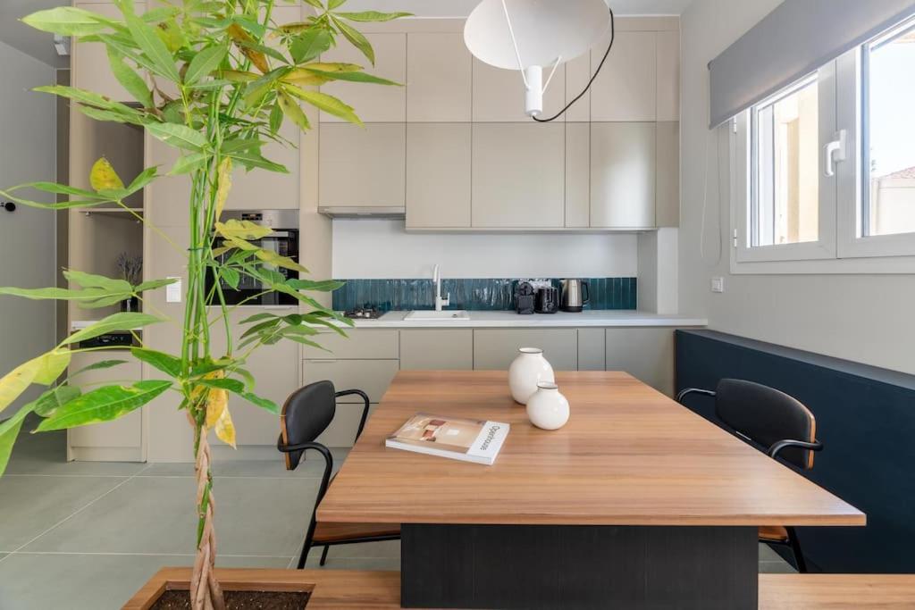 Premium Apartments In Paleo Faliro By Upstreet Athens Exterior photo